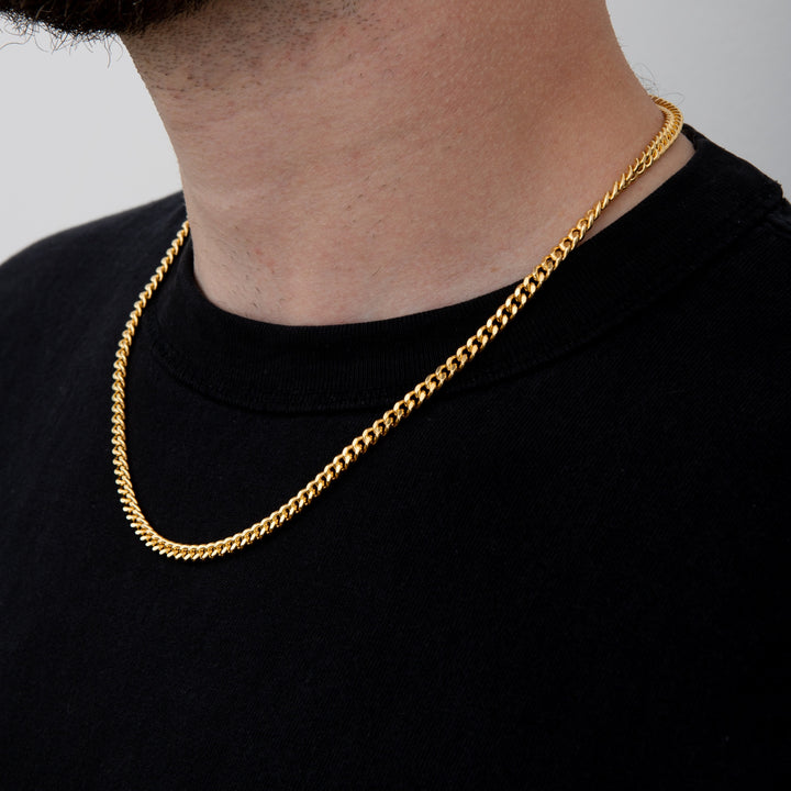 Curb Necklace Gold