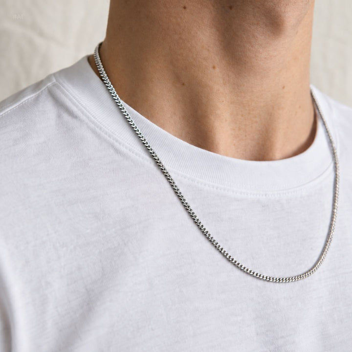 Curb Necklace Slim