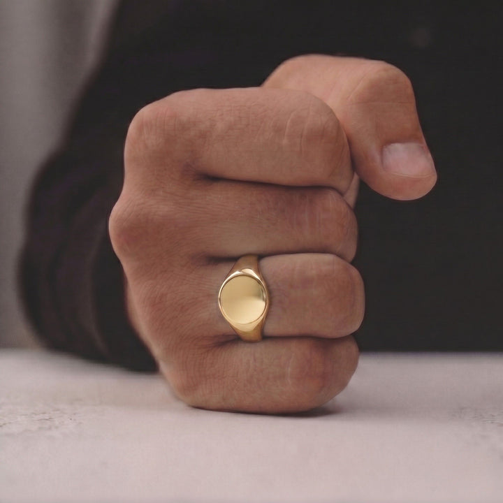 Ellery Signet Ring Gold