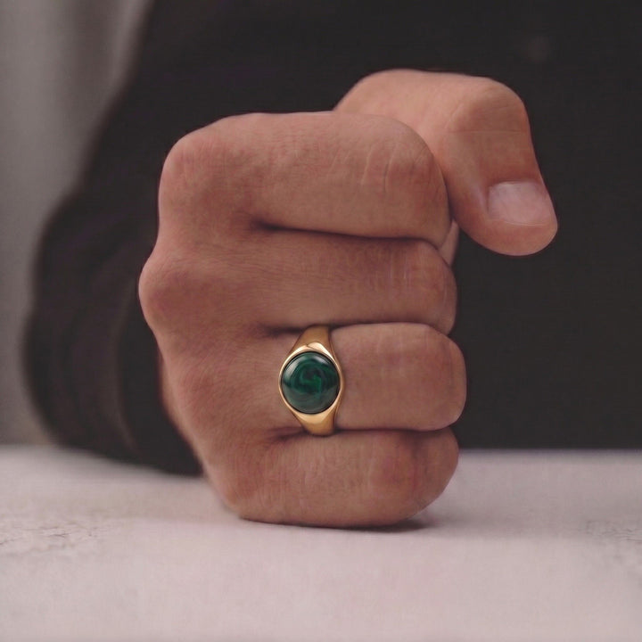 Jude Signet Ring Gold