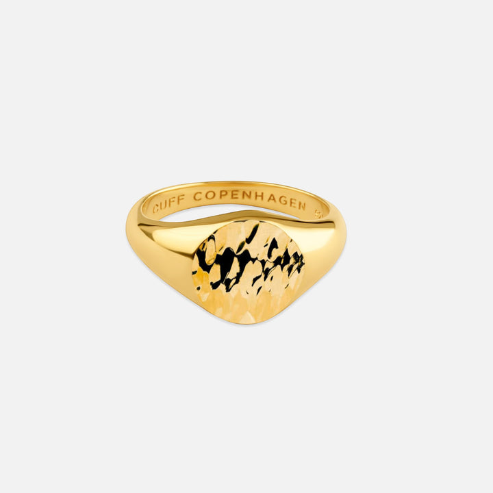 Ovie Signet Ring Gold